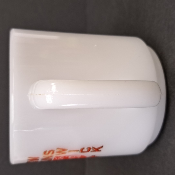 Vintage milk  glass New Brunswick lobster glasbake mug D shaped handle - Picture 2 of 7